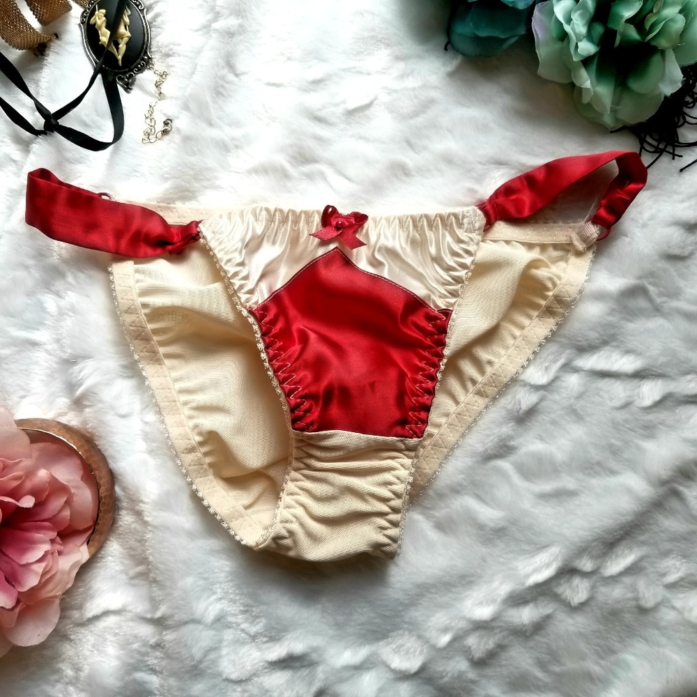Vintage Pin-up Red & Peach Satin Bikini Panties